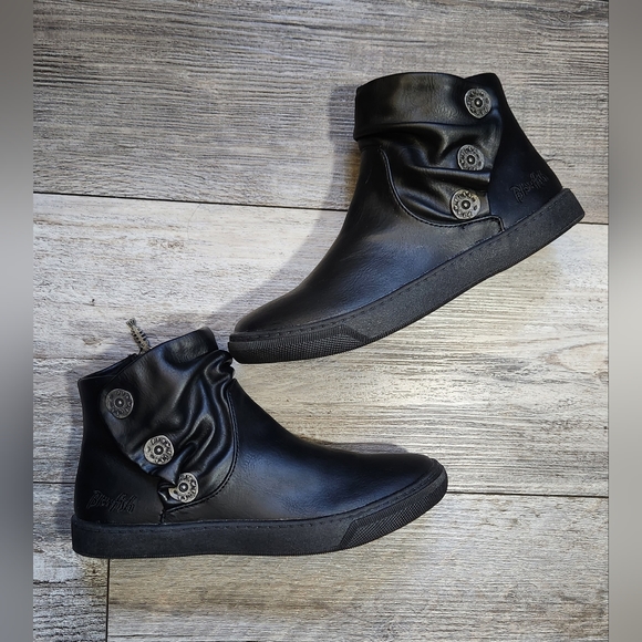 BlowFish Malibu Unisex-Child Pava-K Fashion Sneaker Bootie-Black Eastwoo… - Picture 2 of 11
